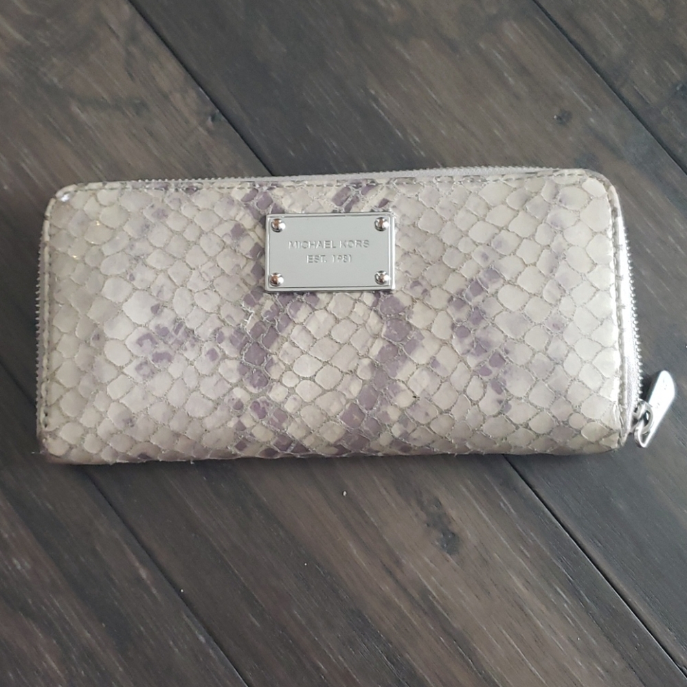 MICHAEL KORS Snakeskin Wallet